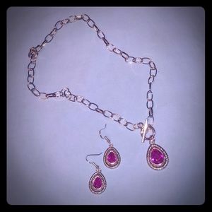 Necklace and earring set